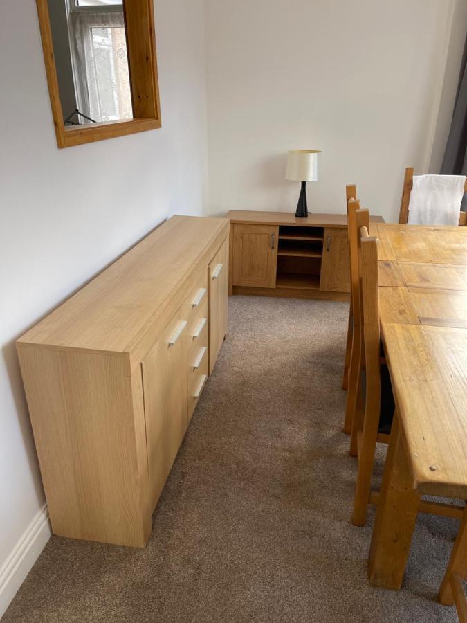 Spacious, Sleeps 17, 3 Bathrooms, Parking, Mansfield Exterior foto